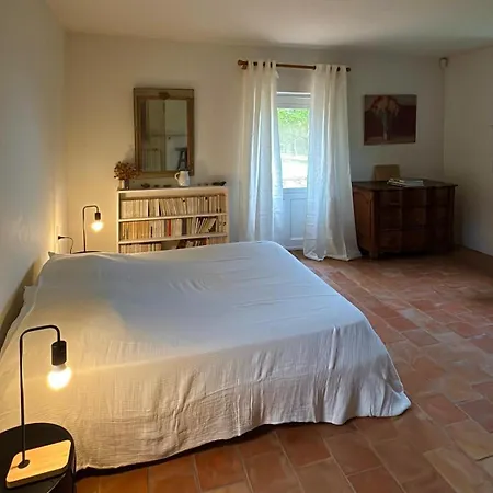 Villa Mas Exceptionnel A Lagnes, Provence *